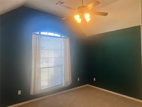Bedroom - 412 Summit Way, Norman, OK 73071 photo 4 of 4