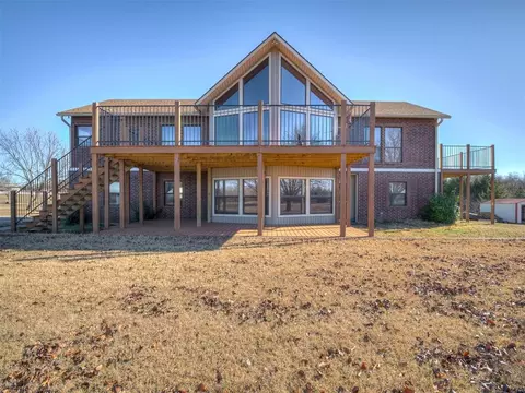 30280 Stephens Dr, Mcloud, OK 74851