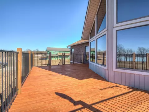 Exterior - 30280 Stephens Dr, Mcloud, OK 74851 photo 5 of 5