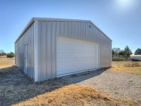 Other - 30280 Stephens Dr, Mcloud, OK 74851 photo 8 of 10