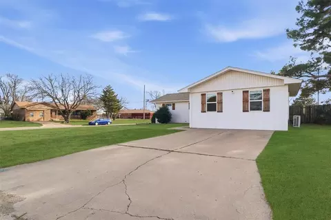 Other - 1608 Wilson St, Altus, OK 73521 photo 1 of 9