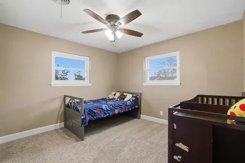 Bedroom - 1608 Wilson St, Altus, OK 73521 photo 4 of 8