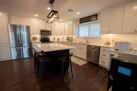 Kitchen - 2134 NW Saddleback Blvd, Norman, OK 73072 photo 1 of 2