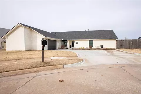 2134 NW Saddleback Blvd, Norman, OK 73072