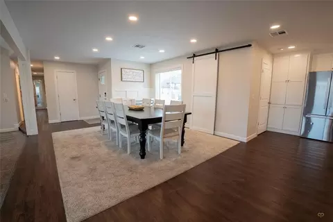 Dining - 2134 NW Saddleback Blvd, Norman, OK 73072 photo 1 of 3