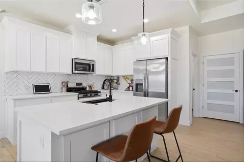 Kitchen - 3312 Continental Ct, Altus, OK 73521 photo 1 of 4