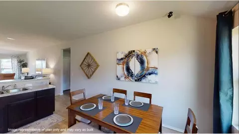 Dining - 1613 W Fall Rd, Noble, OK 73068 photo 1 of 1