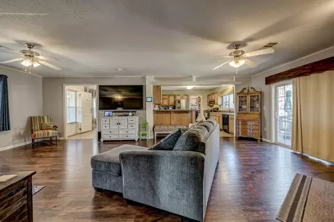 208 E 116th St, Perkins, OK 74059 photo 9