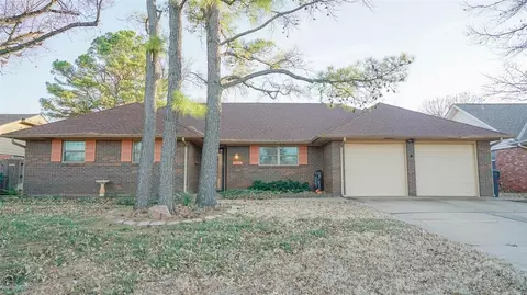 2524 NW 59th St, Oklahoma City, OK 73112