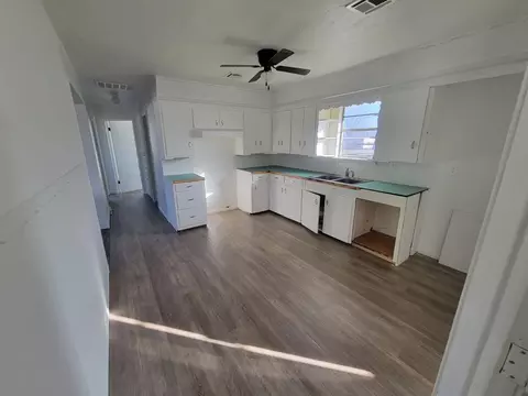 Other - 128 N 5th St, Mcloud, OK 74851 photo 1 of 7