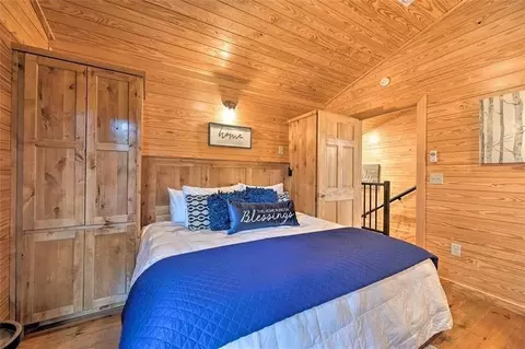 Bedroom - 67 Bent Pine Trl, Broken Bow, OK 74728 photo 3 of 6