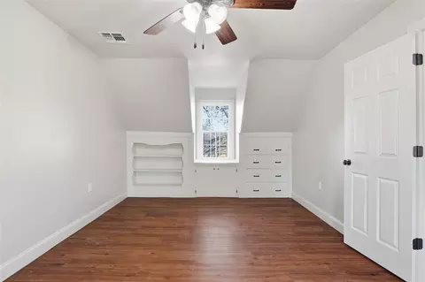 Bedroom - 200 SW 5th, Tuttle, OK 73089 photo 5 of 9