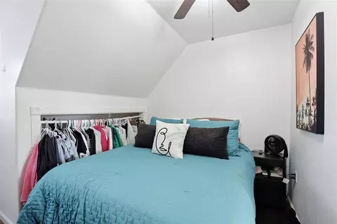 Bedroom - 200 SW 5th, Tuttle, OK 73089 photo 9 of 9