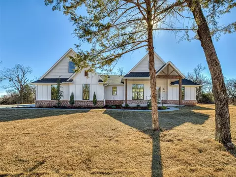 21200 Reserve Cir, Harrah, OK 73045