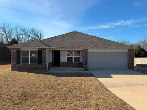 5636 Bent Creek Rd, Shawnee, OK 74804