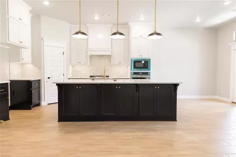 2224 NW 171st St, Edmond, OK 73012