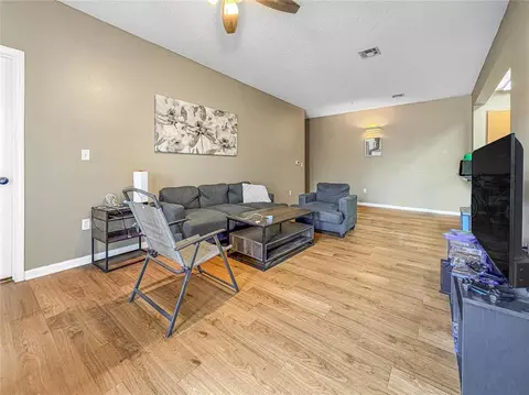 2200 Classen Blvd #6115, Norman, OK 73071