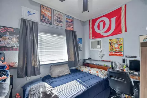Bedroom - 1121 W Apache St, Norman, OK 73069 photo 6 of 6