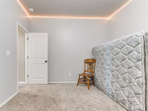 Bedroom - 5702 Cedar Tree Cir, Guthrie, OK 73044 photo 8 of 8