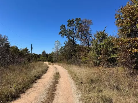 30368 Coyote Trl, Tecumseh, OK 74873