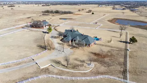24190 N Macarthur Blvd, Edmond, OK 73025