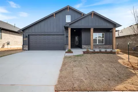 17704 Horne Ln, Edmond, OK 73012