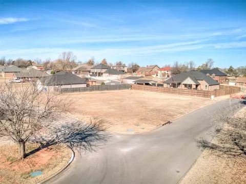 Magnolia/handley, El Reno, OK 73036