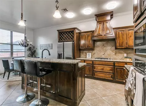 Kitchen - 307 Summit Bnd, Norman, OK 73071 photo 1 of 1