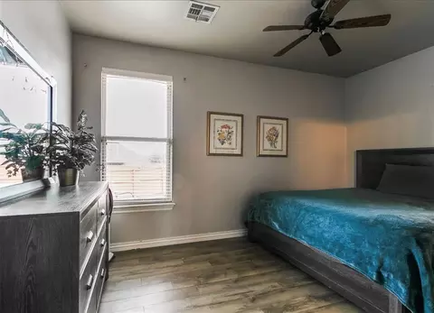 Bedroom - 307 Summit Bnd, Norman, OK 73071 photo 3 of 4