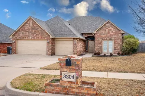 3204 Valley Brk, Norman, OK 73071