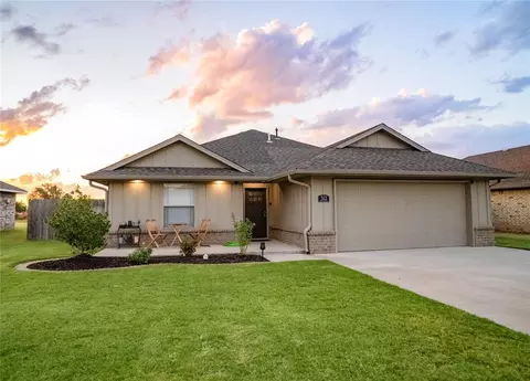512 Horizon Dr, Altus, OK 73521