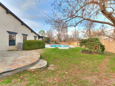 Exterior - 2000 Morgan Dr, Norman, OK 73069 photo 8 of 8