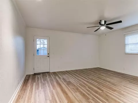 Living - 2000 Morgan Dr, Norman, OK 73069 photo 5 of 5