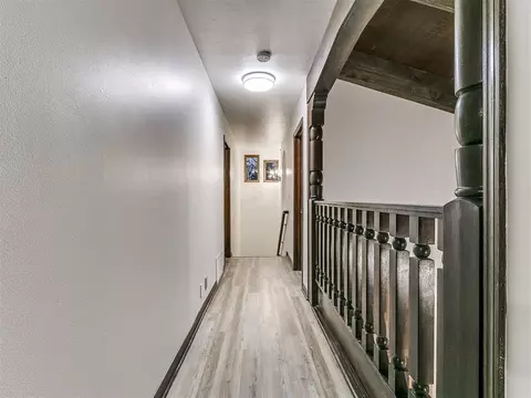 Entry Way - 2000 Morgan Dr, Norman, OK 73069 photo 1 of 2