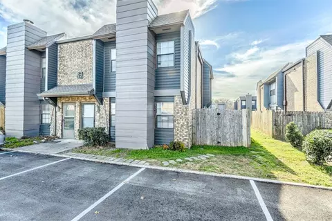 401 SE 12th Ave #137, Norman, OK 73071