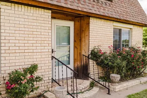 Exterior - 503 N Sheb Wooley Ave, Erick, OK 73645 photo 5 of 9