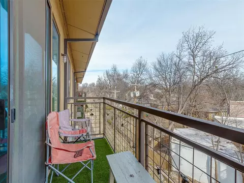 Exterior - 401 E Boyd St #305, Norman, OK 73069 photo 2 of 15
