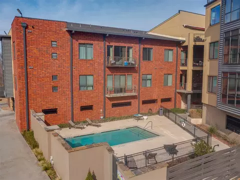401 E Boyd St #305, Norman, OK 73069