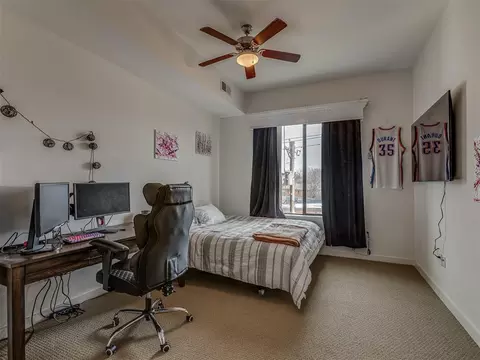 Bedroom - 401 E Boyd St #305, Norman, OK 73069 photo 2 of 5