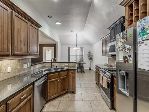 3209 SE 33rd St, Moore, OK 73160 photo 12