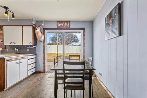 Dining - 133 E 7th St, Hydro, OK 73048 photo 1 of 1