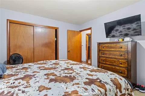 Bedroom - 133 E 7th St, Hydro, OK 73048 photo 2 of 3
