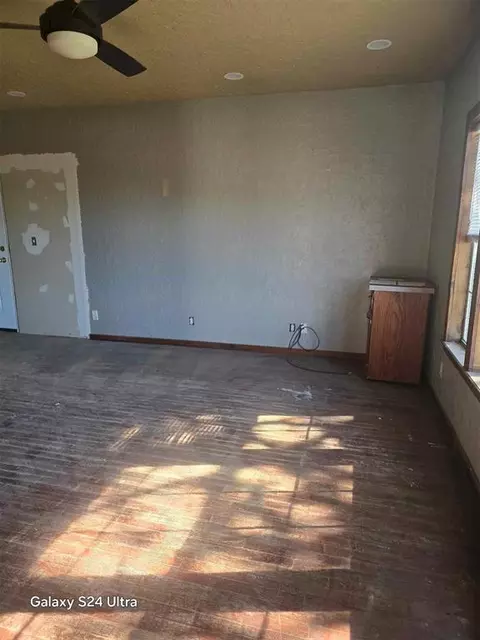 Living - 201 E 4th St, Cement, OK 73017 photo 2 of 2
