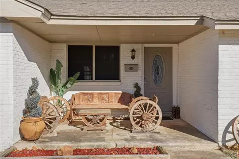1621 Chamblee Dr, Norman, OK 73071 photo 8