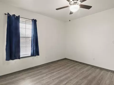 Bedroom - 1701 Sumac Dr, Norman, OK 73071 photo 3 of 6