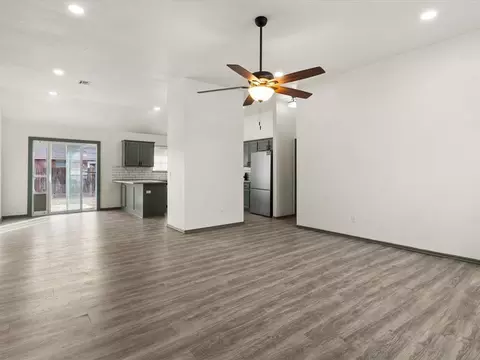 Living - 1701 Sumac Dr, Norman, OK 73071 photo 5 of 6