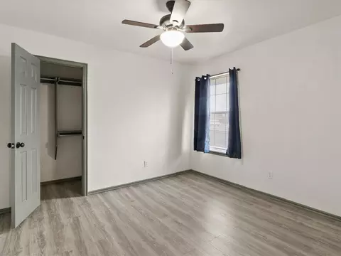 Bedroom - 1701 Sumac Dr, Norman, OK 73071 photo 2 of 6