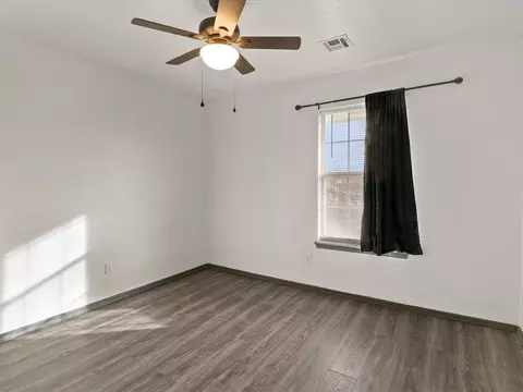 Bedroom - 1701 Sumac Dr, Norman, OK 73071 photo 4 of 6