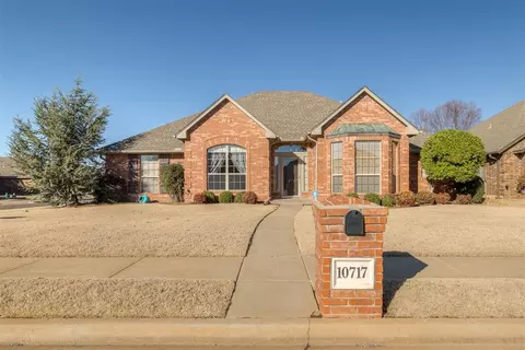 10717 NW 37th St, Yukon, OK 73099