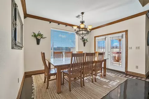 Dining - 20966 E County Road 155, Altus, OK 73521 photo 3 of 3